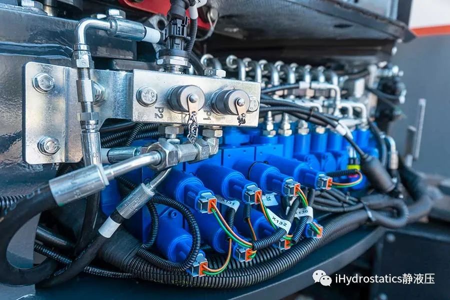 【i前沿】Q53：還在PK純硬件？eOC開啟軟件定義功能的新賽道